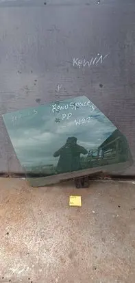 Renault Espace III Front door window glass four-door 1212123