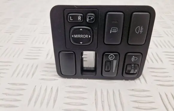 Toyota Land Cruiser (J120) Headlight level height control switch 