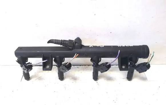 Citroen C4 I Picasso Fuel main line pipe