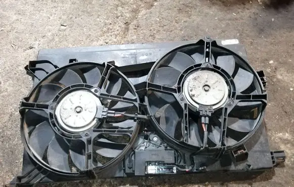 Cadillac BLS Fan set 24410989