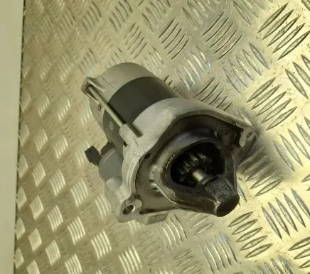 Opel Combo E Starter motor 9812715480