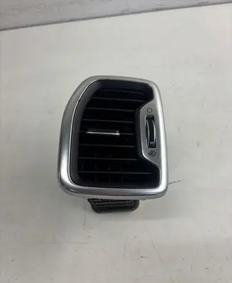 KIA Sportage Dashboard side air vent grill/cover trim 97490F1900SA1 F03880241