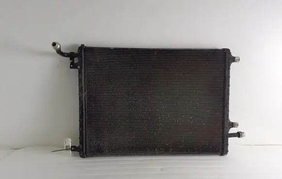 Land Rover Evoque I Coolant radiator GJ328K230AB