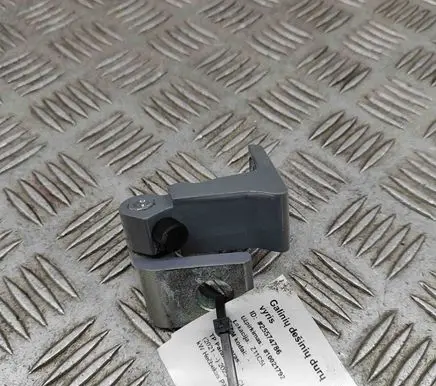 Cupra Born Rear door upper hinge 8X0831404F