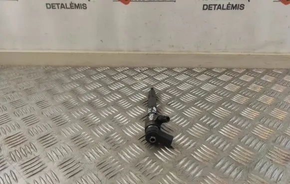 Mercedes-Benz A W169 Fuel injector A6400700787