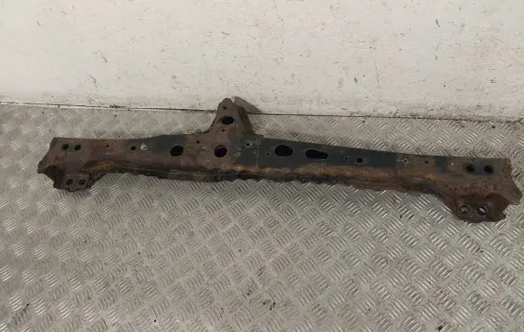Toyota Avensis T270 Front subframe 5710402160
