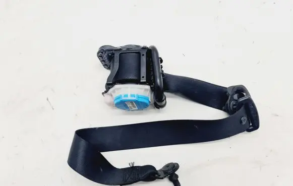 Mercedes-Benz B W246 W242 Front seatbelt 2468600285 A2468600285