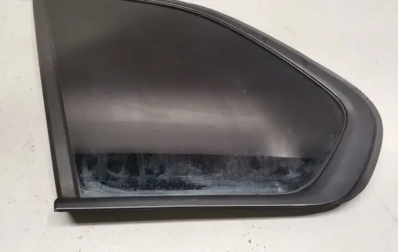 BMW X5 E70 Rear side window 7207883