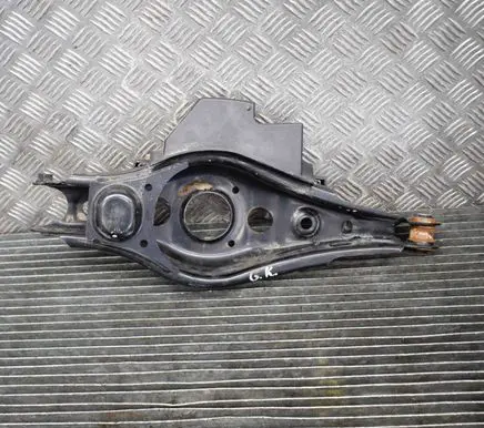Toyota RAV 4 (XA40) Rear upper control arm/wishbone