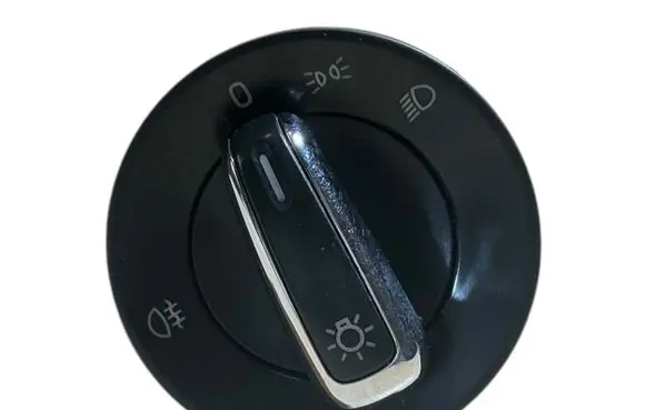 Seat Toledo IV (NH) Light switch 6JA941531H