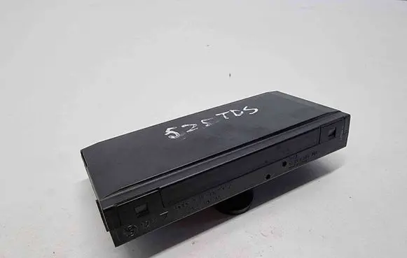 BMW 5 E34 Comfort/convenience module 61351379741 606140x01E