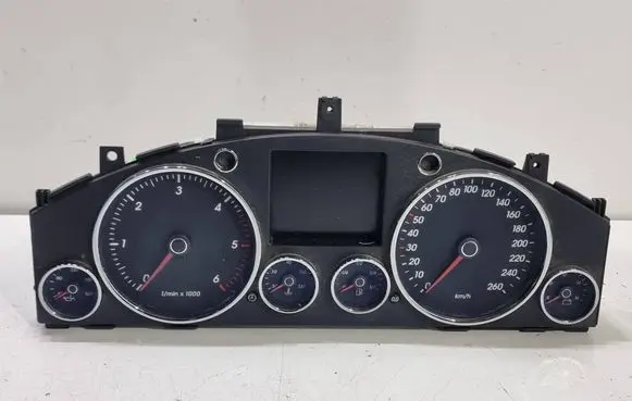 Volkswagen Touareg I Speedometer (instrument cluster) 7L6920881S 0263655614 8253000022