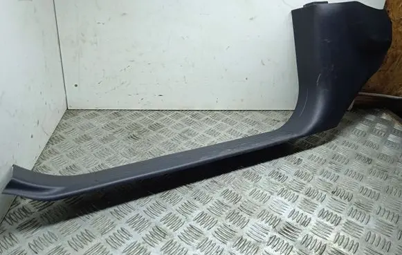 Mercedes-Benz GLE (W166 - C292) Front sill trim cover A1666801735