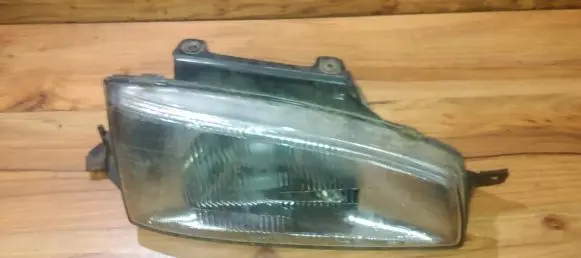 Hyundai Lantra I Headlight/headlamp