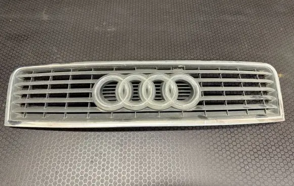 Audi A6 S6 C5 4B Front grill 4B0853651