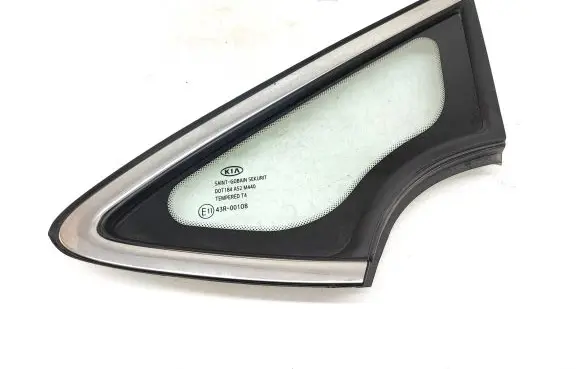 KIA Ceed Front triangle window/glass DOT184AS2M440 43R00108 TEMPEREDTF