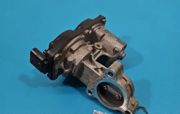 BMW 5 G30 G31 G38 Throttle body valve 8576810 IMPRK1551807