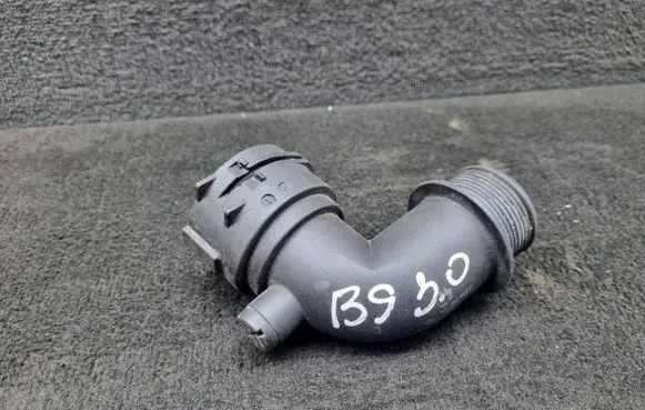 Audi A4 S4 B9 Engine coolant pipe/hose 8W0122293G