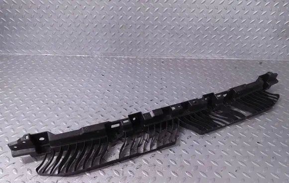 Volkswagen T-Cross Rear bumper mounting bracket 2GM807863A 021002026