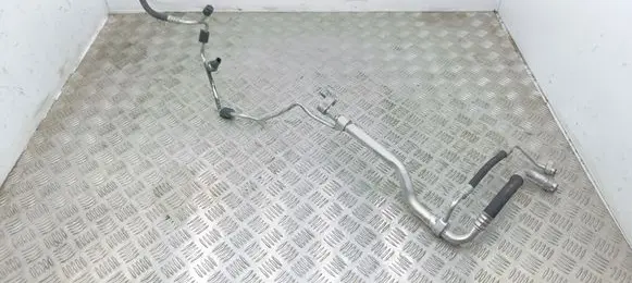 Mercedes-Benz ML W166 Air conditioning (A/C) pipe/hose A1668300100