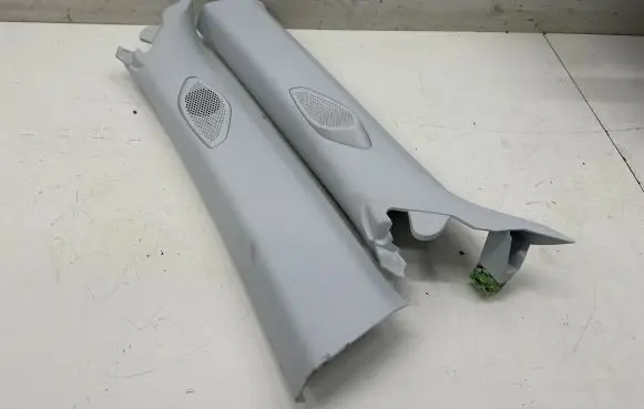 Peugeot 2008 II (A) pillar trim 98304407PR 98304402PR 9809351180