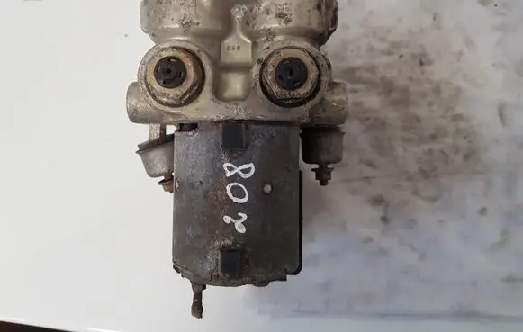 Audi A6 S6 C4 4A ABS control unit/module 0265201049 4A0614111A