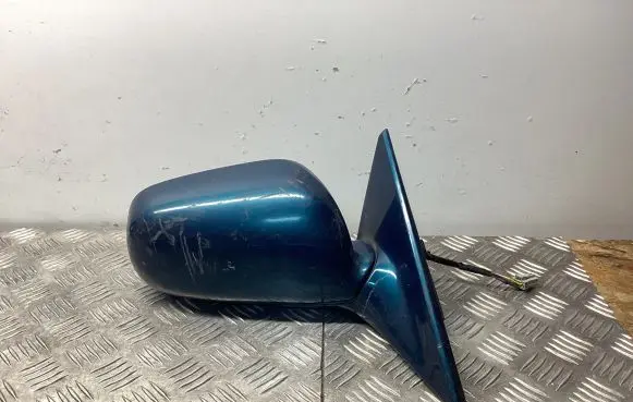 Front door electric wing mirror
