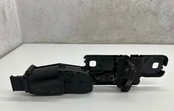 Audi A8 S8 D4 4H Tailgate/trunk/boot lift motor 4H0827383 106864