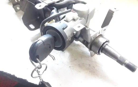 Nissan Almera N16 Ignition lock