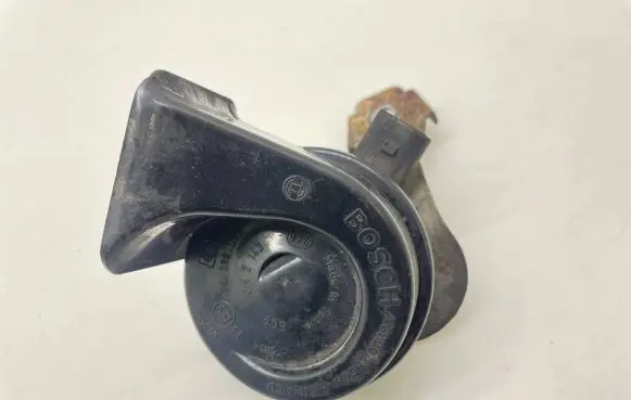 Volkswagen Golf V Horn signal 1K0951182H