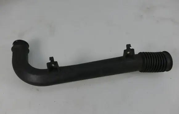 Mercedes-Benz Vito Viano W638 Intercooler hose/pipe A6385282482