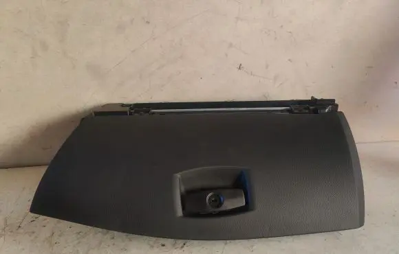 BMW 5 E60 E61 Glove box set 7063516