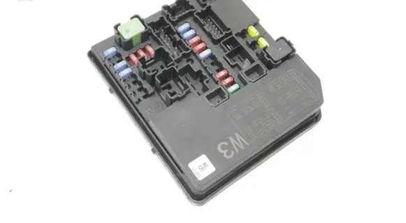 Nissan Leaf I (ZE0) Central body control module 284B73NE0A