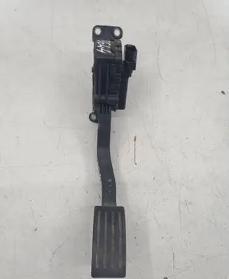 Ford Focus C-MAX Accelerator throttle pedal 3M519F836AF