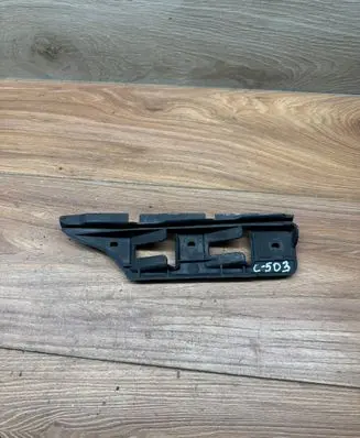 Volkswagen Golf V Front bumper mounting bracket 1K0807184