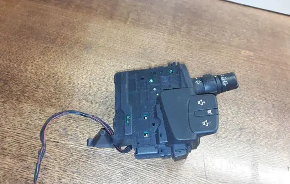Renault Scenic II - Grand scenic II Wiper control stalk NOCODE