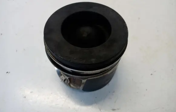 Land Rover Range Rover L405 Piston 