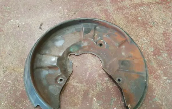 Audi A4 S4 B7 8E 8H Rear brake disc plate dust cover 