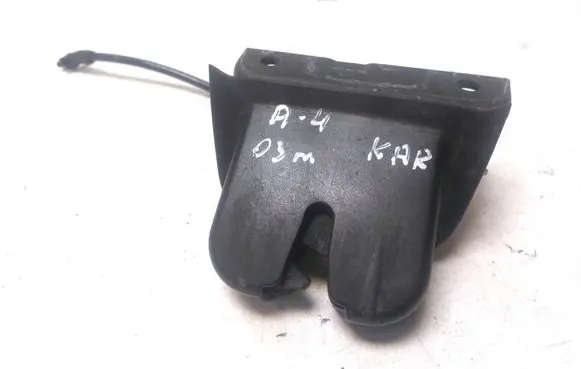 Audi A4 S4 B6 8E 8H Loading door lock 8E9827520
