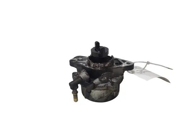Opel Corsa D Vacuum pump