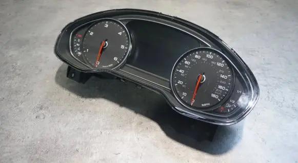 Audi A8 S8 D4 4H Speedometer (instrument cluster) 4H0920910K