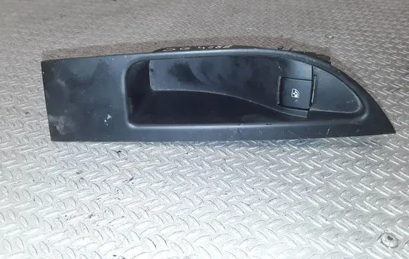Opel Astra J Electric window control switch 13301888 211410