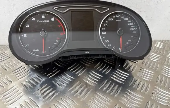 Audi A3 S3 8V Speedometer (instrument cluster) 8V0920872N