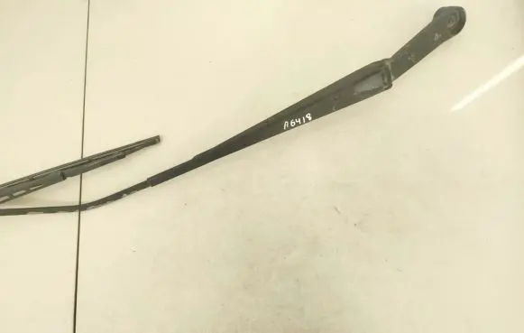 KIA Carens I Front wiper blade arm s9659 rspa1301