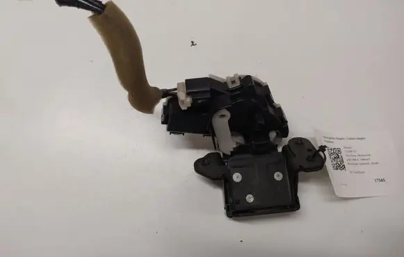 Mazda 3 II Tailgate/trunk/boot lock/catch/latch C6728