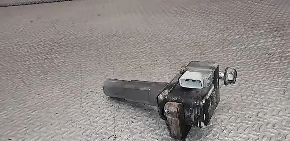 Subaru Impreza II High voltage ignition coil FK0334