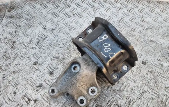 Peugeot 508 Engine mount bracket 9681855180