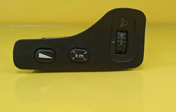 Alfa Romeo 156 Headlight level height control switch 156031653