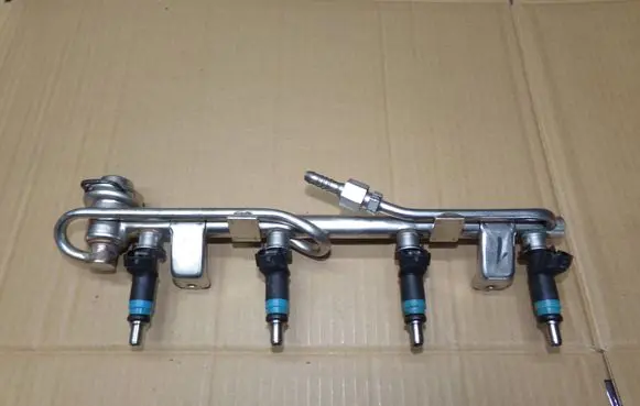 Audi A6 S6 C5 4B Fuel main line pipe 