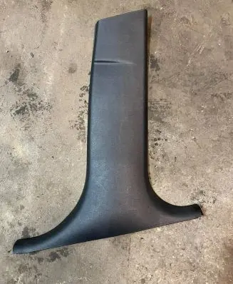 BMW 1 E81 E87 (B) pillar trim (bottom) 9128868